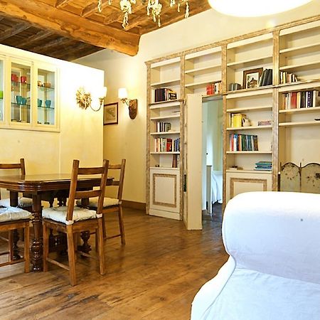 Charming Trastevere Apartment Rom Exteriör bild