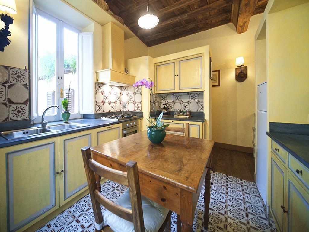 Charming Trastevere Apartment Rom Exteriör bild