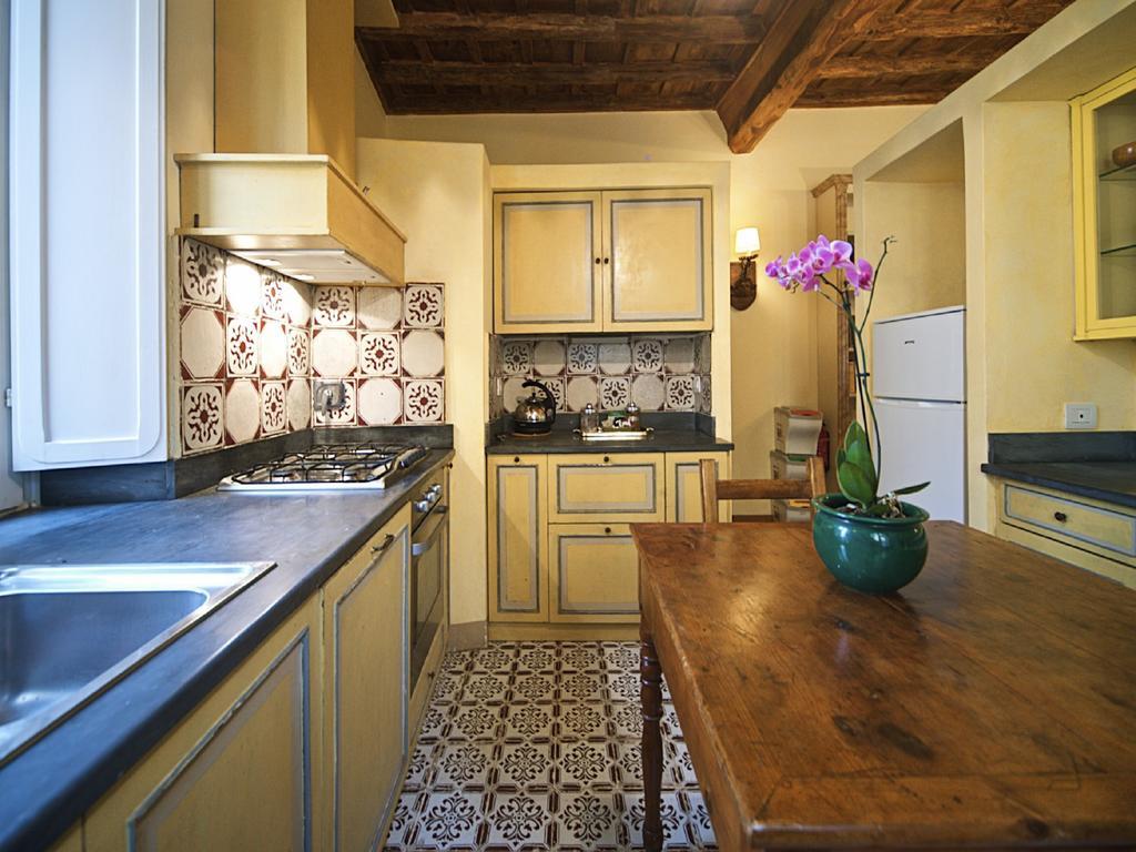 Charming Trastevere Apartment Rom Exteriör bild