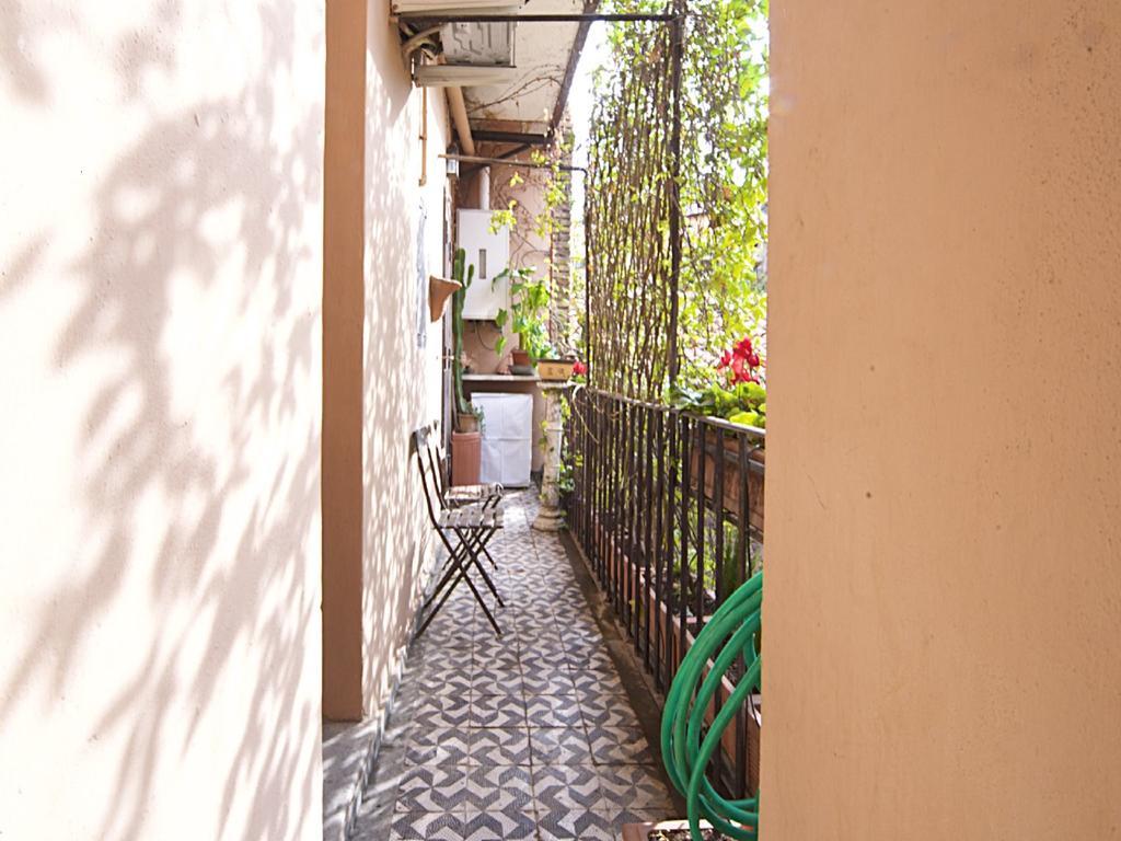 Charming Trastevere Apartment Rom Exteriör bild